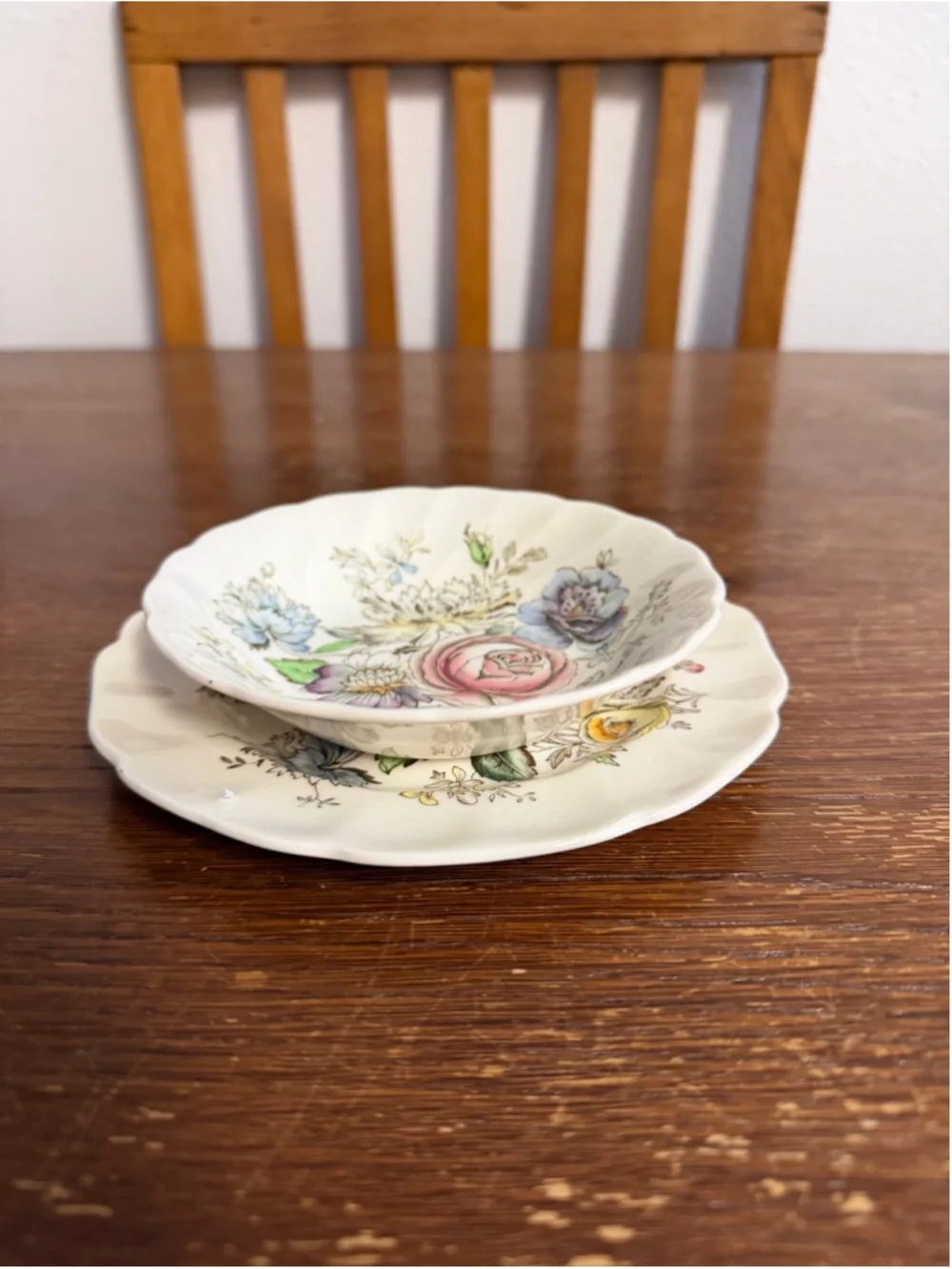 Vintage Johnson Brothers Sheraton Floral Center Bread Butter Plate & Dessert Bow